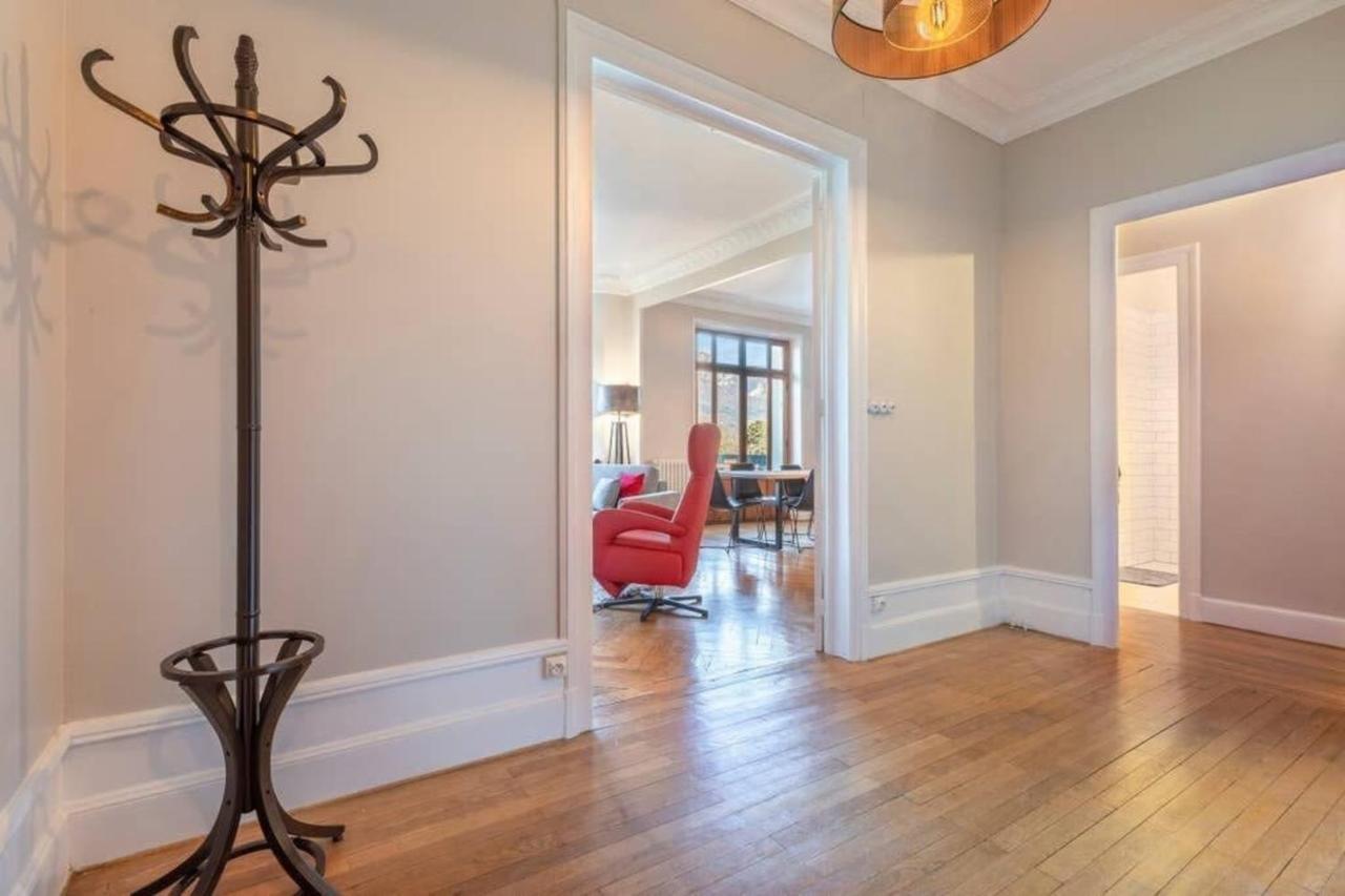 The Red Heart Of Annecy - Beautiful Apartment For 4 People Exterior photo